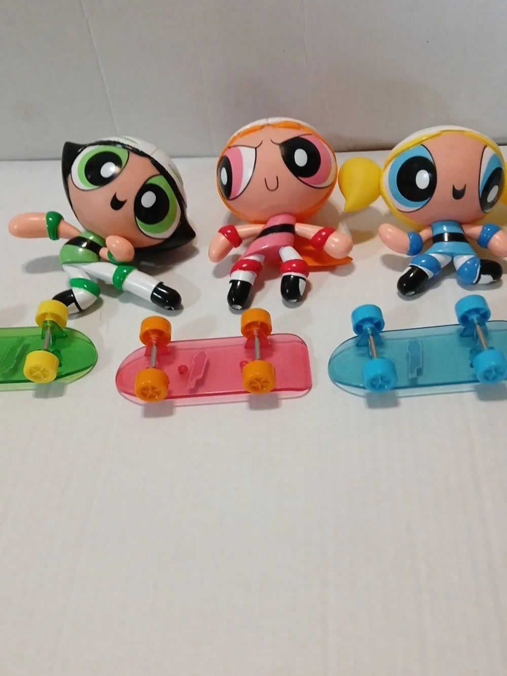 Skateboard Toy Trio – Blossom Bubbles  Buttercup POWERPUFF GIRLS Playset Vintage
